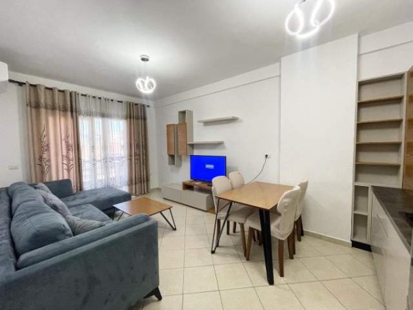 Tirane, shitet apartament Kati 2, 64 m² 75.000 Euro (astir)