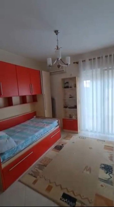 Tirane, jepet me qera apartament 2+1+BLK Kati 6, 100 m² 750 Euro (Prane Gjykates se Larte)