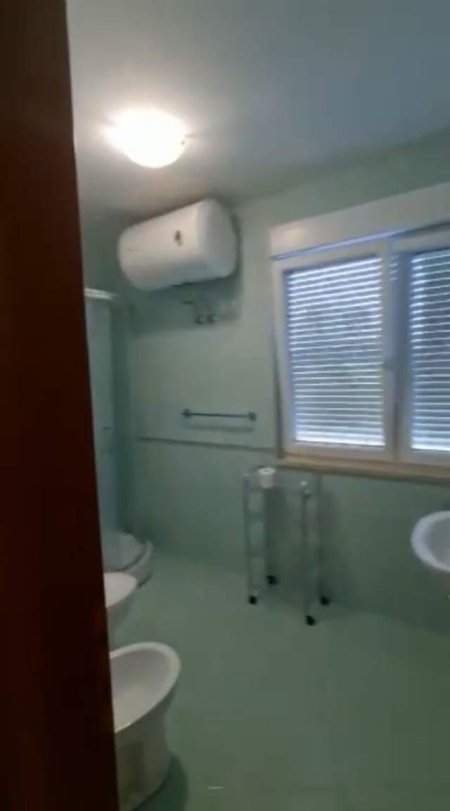 Tirane, jepet me qera apartament 2+1+BLK Kati 6, 100 m² 750 Euro (Prane Gjykates se Larte)