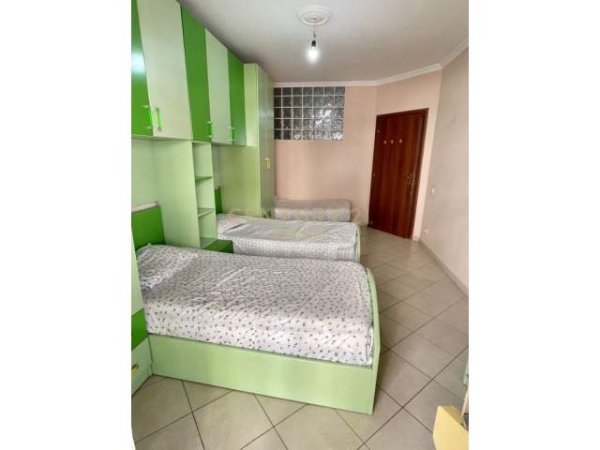 Tirane, jepet me qera apartament 2+1+BLK Kati 1, 120 m² 400 Euro (Rruga Mikel Maruli, Astiri)