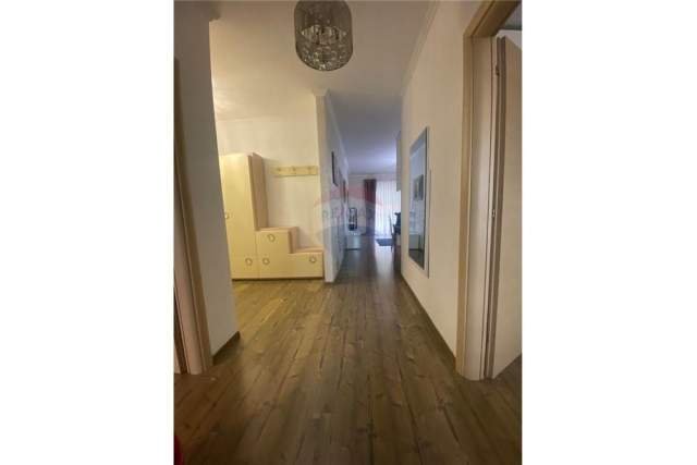 Tirane, jepet me qera apartament 2+1 Kati 0, 95 m² 600 Euro (Ndre Mjeda)