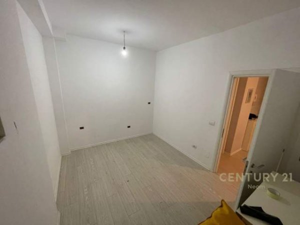 Tirane, shitet apartament 3+1+BLK Kati 2, 144 m² 230.000 Euro (Liqeni i Thate, Liqeni i Thatë)