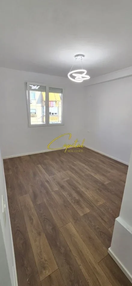 Tirane, shitet apartament 1+1 Kati 4, 59 m² 140.000 € (21 DHJETORI)
