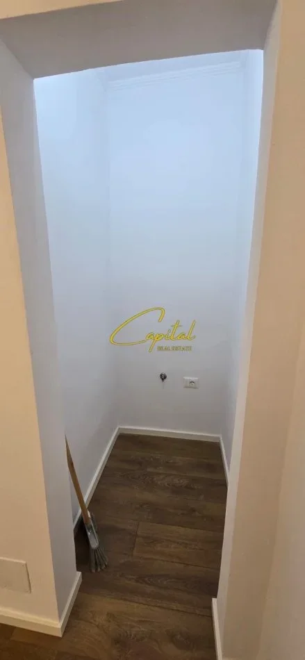 Tirane, shitet apartament 1+1 Kati 4, 59 m² 140.000 € (21 DHJETORI)