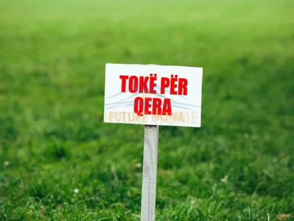 Tirane, jepet me qera toke , 9.600 m² (Kamëz)