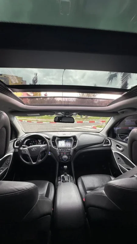 Tirane, shitet SUV Nafte, automatik Klima 203.000 km 11.500 €