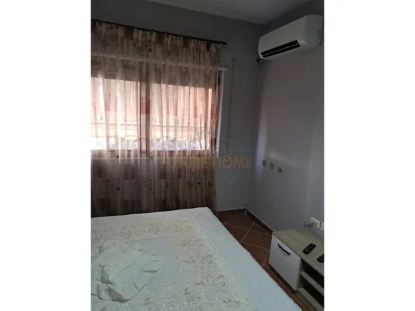 Tirane, jap me qera apartament 1+1 Kati 3, 32 m² 500 € (MYSLYM SHYRI)