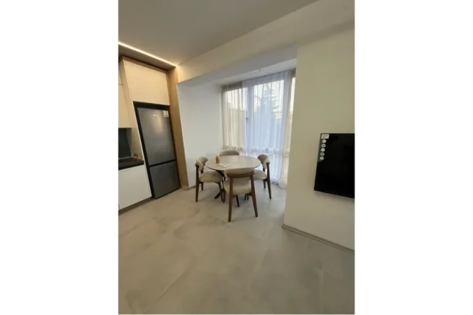 Tirane, jepet me qera apartament 2+1 , 75 m² 800 € (Ura e Tabakeve)