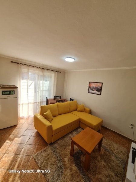 Tirane, jap me qera apartament 2+1 Kati 4, 80 m² 550 € (Rruga e Elbasanit)