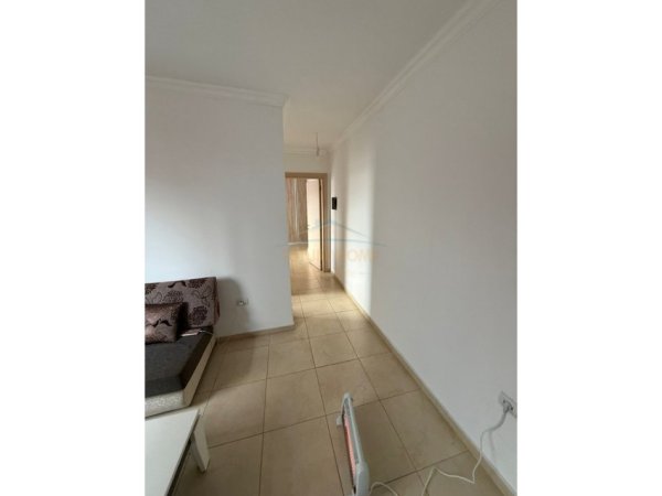 Tirane, shitet apartament 1+1 Kati 4, 56 m² 113.000 € (Kodra e Diellit, Tirane)