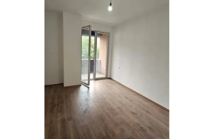 Tirane, shitet apartament 1+1 Kati 3, 53 m² 131.800 € (Ambasada Amerikane, Tiranë)
