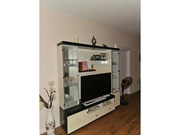 Durres, shitet apartament 2+1 Kati 2, 105 m² 115.000 € (Prane UKD)