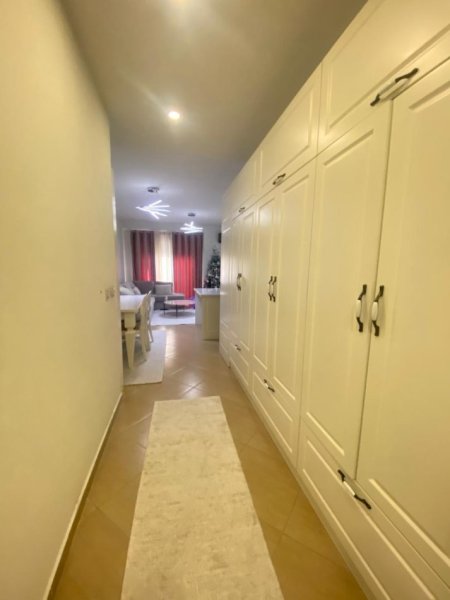 Tirane, shitet apartament 2+1 Kati 1, 105 m² 130.000 € (Rruga Dalip Topi , Fresk)