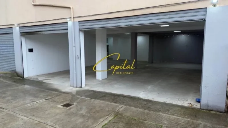 Tirane, jepet me qera ambjent biznesi Kati 0, 200 m² 1.000 € (FRESKU)