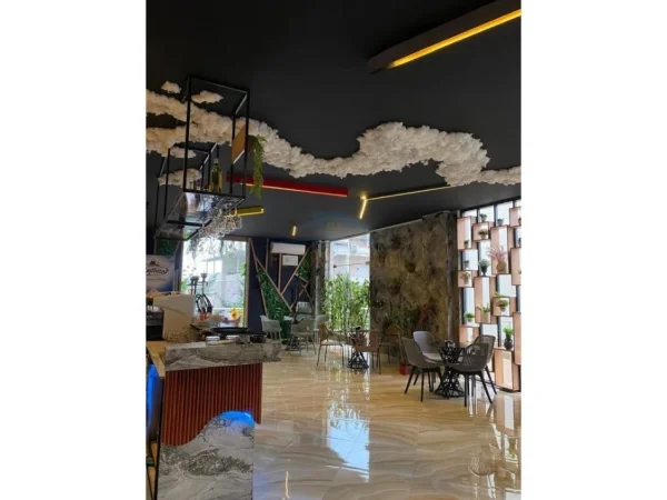 Tirane, shitet bar-kafe Kati 0, 136 m² 240.000 € 