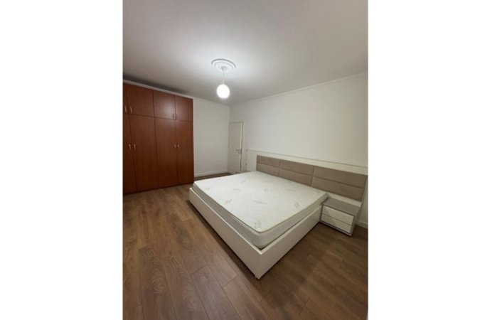 Tirane, shitet apartament 2+1 Kati 2, 73 m² 135.000 € (Rruga Belul Hatibi, Tiranë)