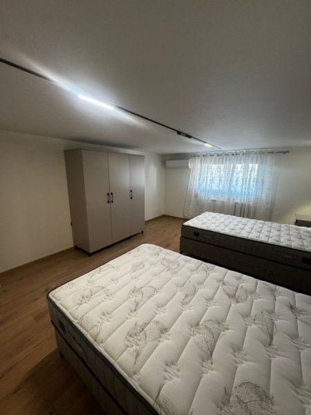 Tirane, jepet me qera apartament 2+1+Ballkon Kati 1, 12 m² 800 € (Ali Dem)