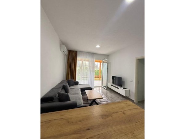 Durres, shitet apartament 2+1 Kati 0, 71 m² 350.000 € (Gjiri i Lalezit)