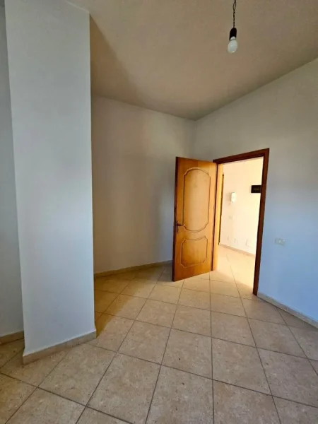 Durres, shitet nga Pronari, pa-komision apartament 1+1+Ballkon Kati 7, 84 m² 12.000.000 Leke