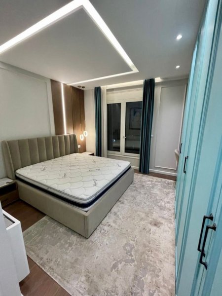 Tirane, jepet me qera apartament 2+1 , 100 m² 1.500 € (Myslym Shyri)