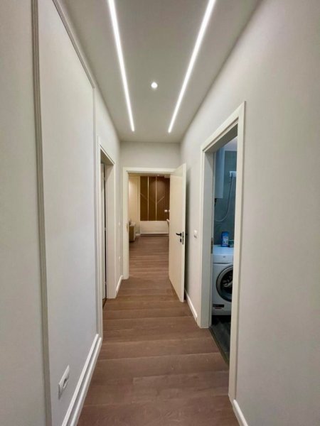 Tirane, jepet me qera apartament 2+1 , 100 m² 1.500 € (Myslym Shyri)