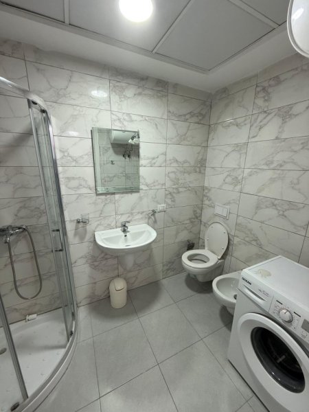 Tirane, jepet me qera apartament 2+1 Kati 7, 110 m² 800 € (Don Bosko)