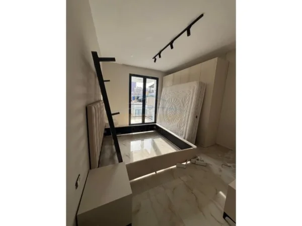 Qera, Apartament 2+1+2, rruga Naim Frasheri , Tirane
