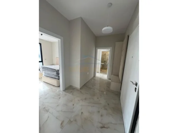 Qera, Apartament 2+1+2, rruga Naim Frasheri , Tirane