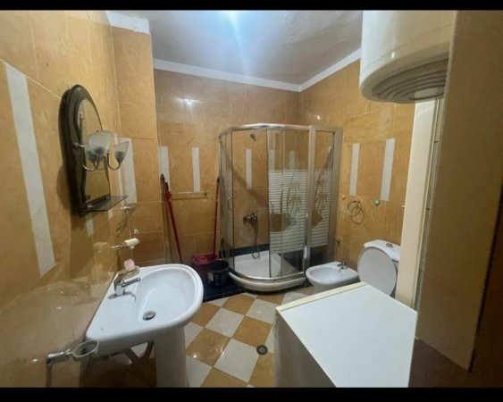 Te Selvia, jap 2+1 te mobiluar, Kati 6, 120 m², 650 €