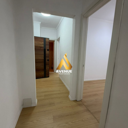 Tirane, shitet apartament 2+1+Ballkon Kati 3, 75 m² 112.000 € (rruga e thesarit)