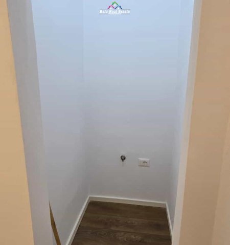 Tirane, shes apartament 1+1 Kati 5, 59 m² 140.000 € (Rruga Kongresi i Lushnjes)