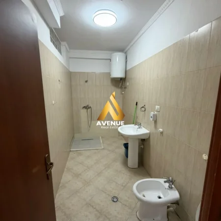 Tirane, shitet apartament 1+1+Ballkon Kati 3, 69 m² 91.000 € (muhamed deliu)