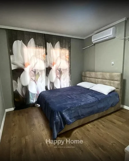 Tirane, jepet me qera apartament 2+1+Ballkon , 55.000 € 