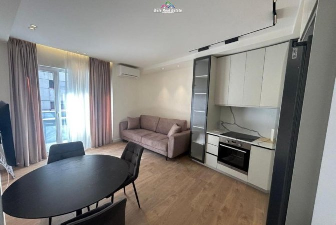 Tirane, jepet me qera apartament 1+1 Kati 3, 60 m² 500 € (Rruga Kadri Prishtina)