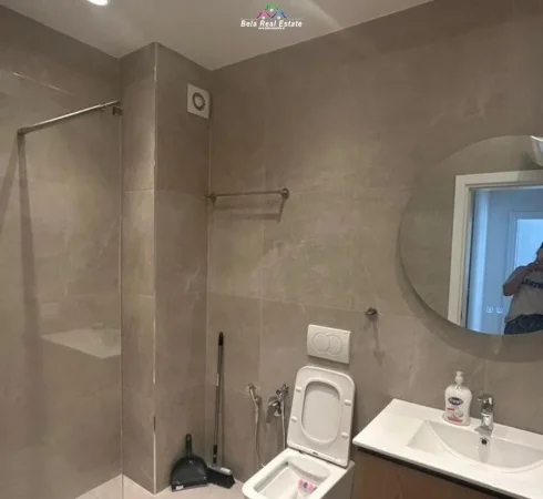 Tirane, jepet me qera apartament 1+1 Kati 3, 60 m² 500 € (Rruga Kadri Prishtina)