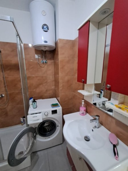 Jepet me Qera Apartament 2+1+2 në Astir tek Vila L1,   500 €URO