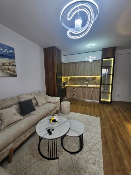 Tirane, shitet apartament 2+1+Ballkon Kati 9, 79 m² 155.000 € (Kompleksi Romario)