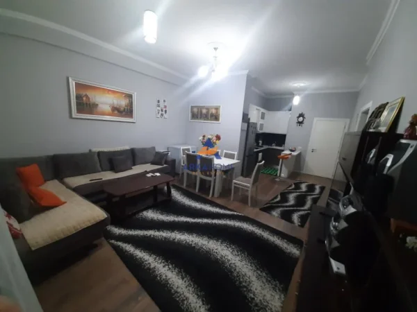 Tirane, shitet apartament 2+1+Ballkon Kati 2, 91 m² 146.000 € 