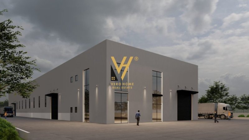 Durres, jepet me qera magazine Kati 0, 2.400 m² 5.400 € (SHEN VLASH)