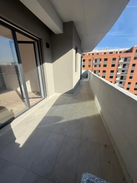 Tirane, shitet apartament 2+1 , 111 m² 100.000 € (Kamez)