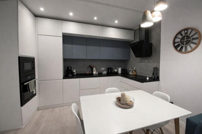 Tirane, jepet me qera apartament 1+1 Kati 8, 100 m² 500 € (Rruga e Kavajes)