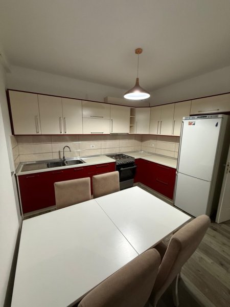 Tirane, jepet me qera apartament 2+1 Kati 4, 115 m² 500 € (Astir)