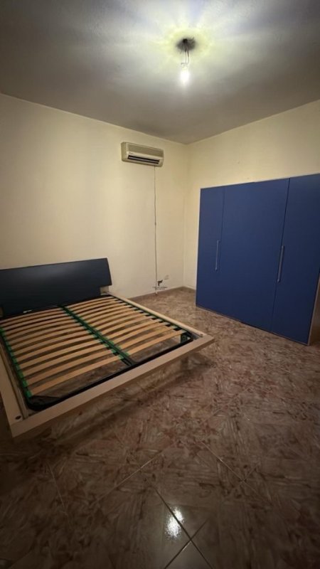 Tirane, jepet me qera Vile 3 Katshe , 1.500 m² 2.000 € (ALLIAS)