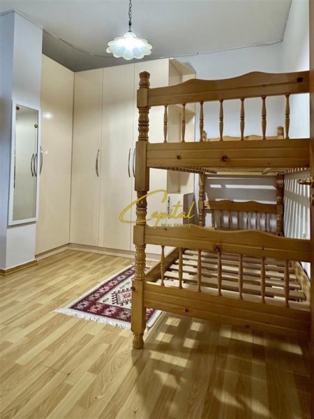 Tirane, jepet me qera apartament 2+1 Kati 2, 100 m² 680 € (RRUGA E DIBRES)