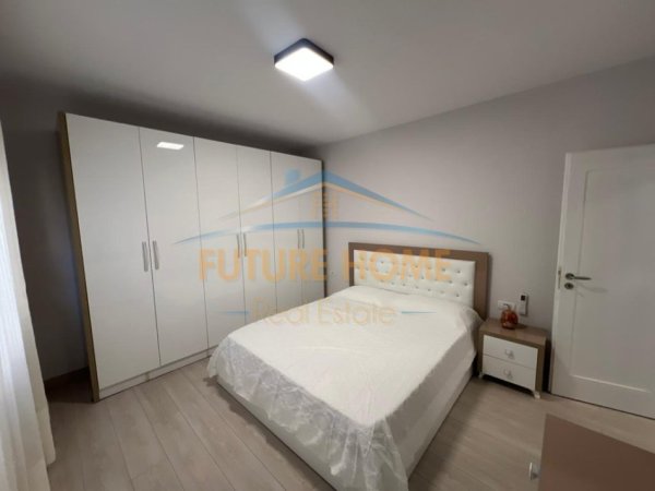 jepet me qera apartament 2+1 Kati 4, 50 m² 730 € (Rruga e Elbasanit, prane Mon Amour.)