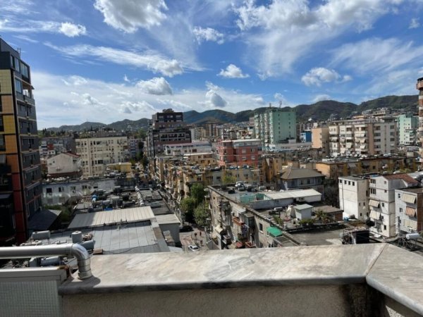 Tirane, shitet apartament duplex Dublex Kati 8, 309 m² 580.000 € (Blloku)
