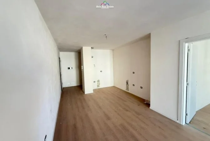 Tirane, shes apartament 1+1 Kati 9, 79 m² 128.000 € (Rruga Beniamin Kruta)