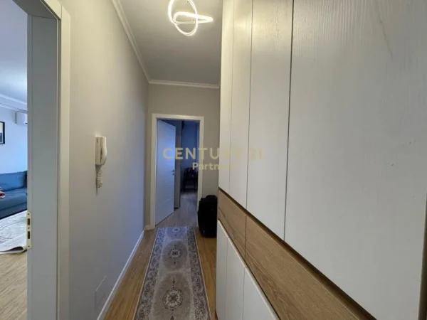 Tirane, shitet apartament 1+1 Kati 6, 74 m² 125.000 € (Astir)