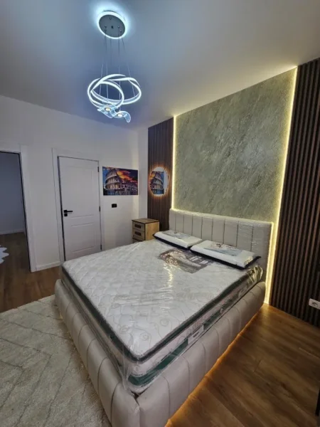 Tirane, shitet apartament 2+1+Ballkon Kati 8, 79 m² 155.000 € (Astir)