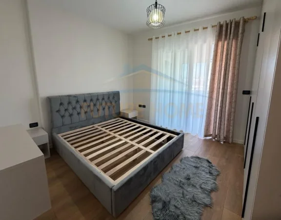 Shitet, Apartament 2+1, Unaza e Re, Tiranë